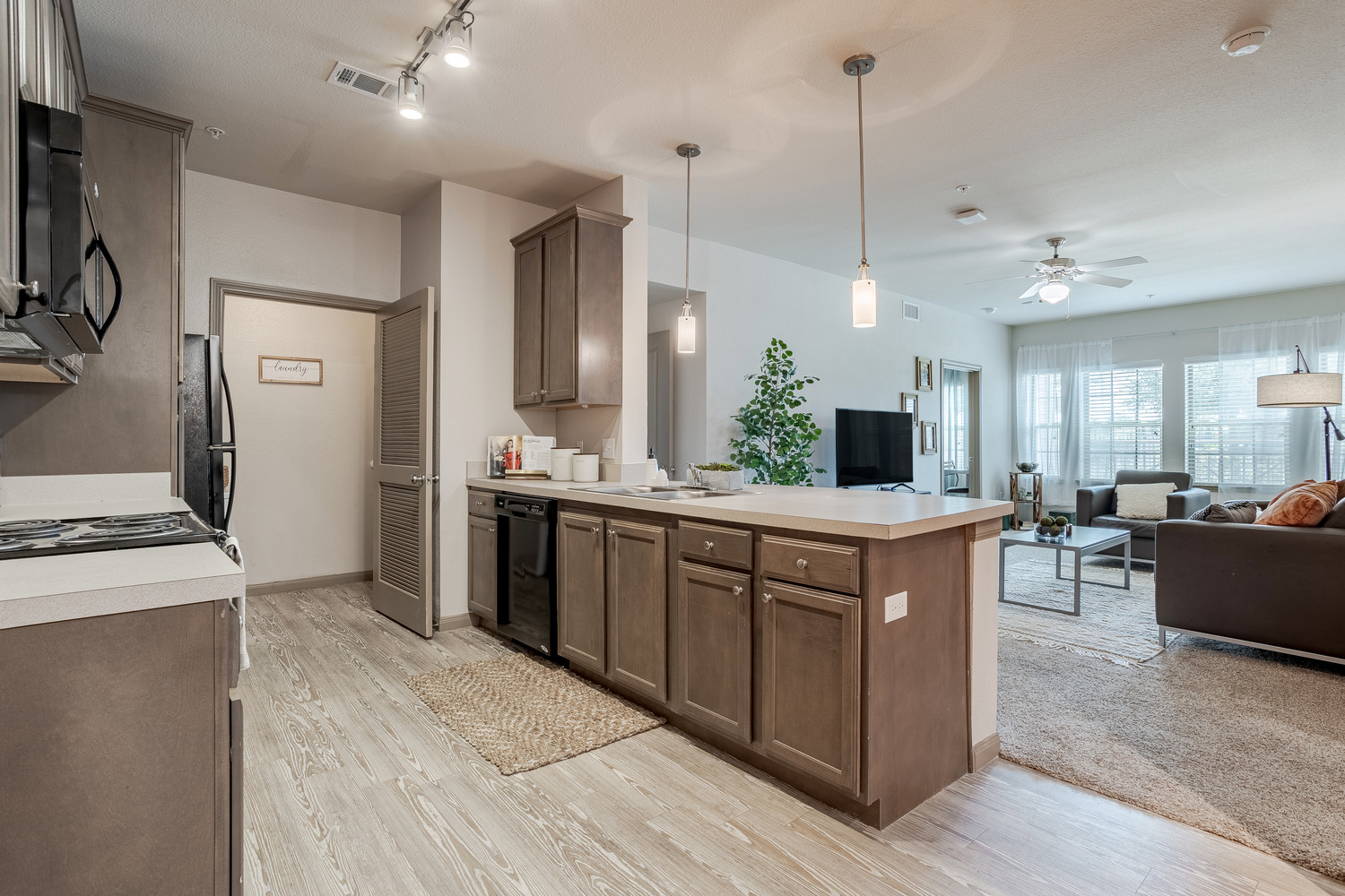 interior kitchen midtown corpus christi student housing